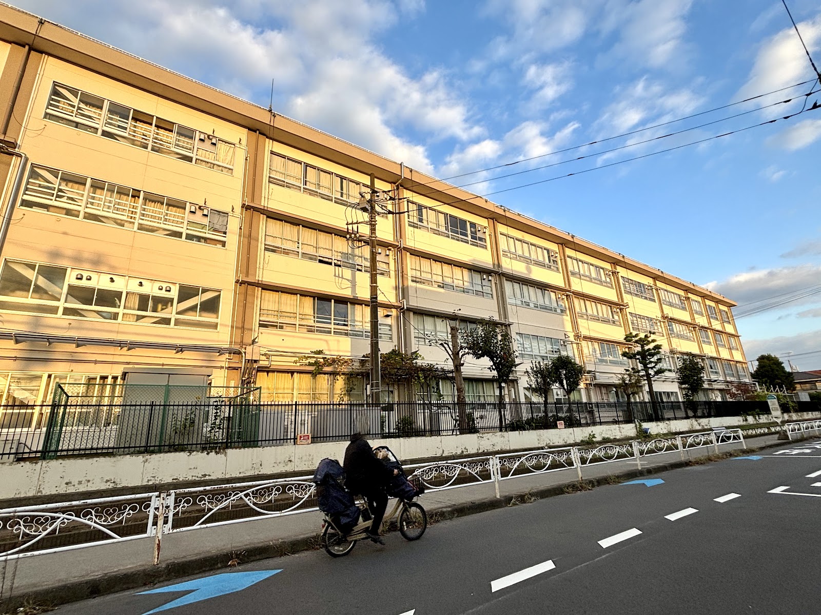 宿河原小学校の写真