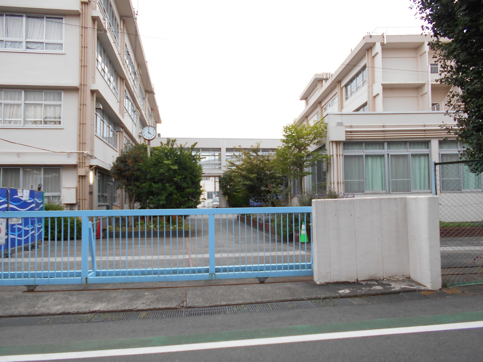 菅生中学校の写真