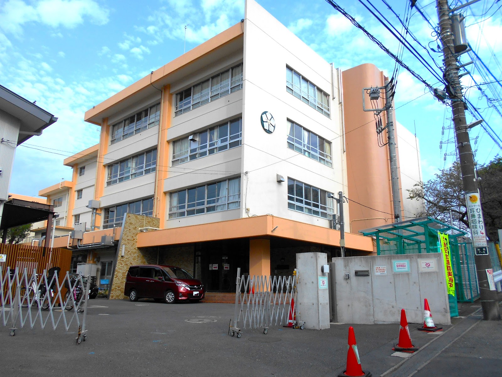 西有馬小学校の写真