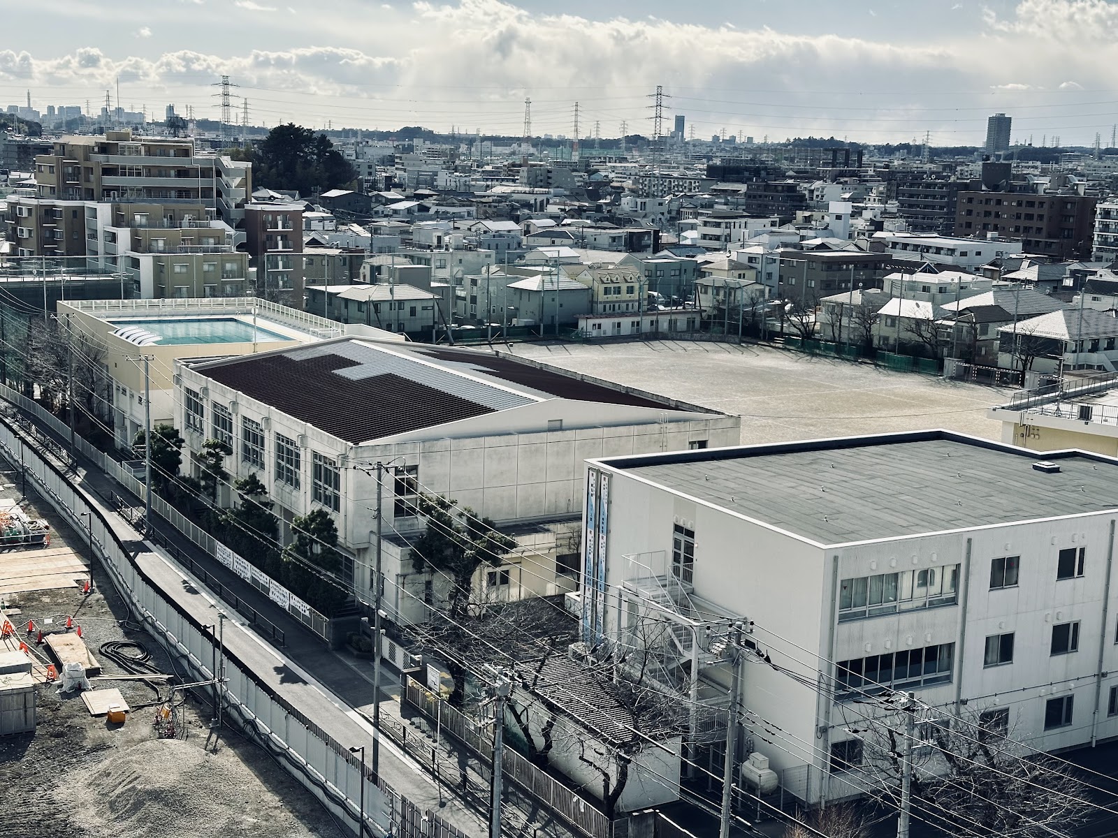 日吉中学校の写真