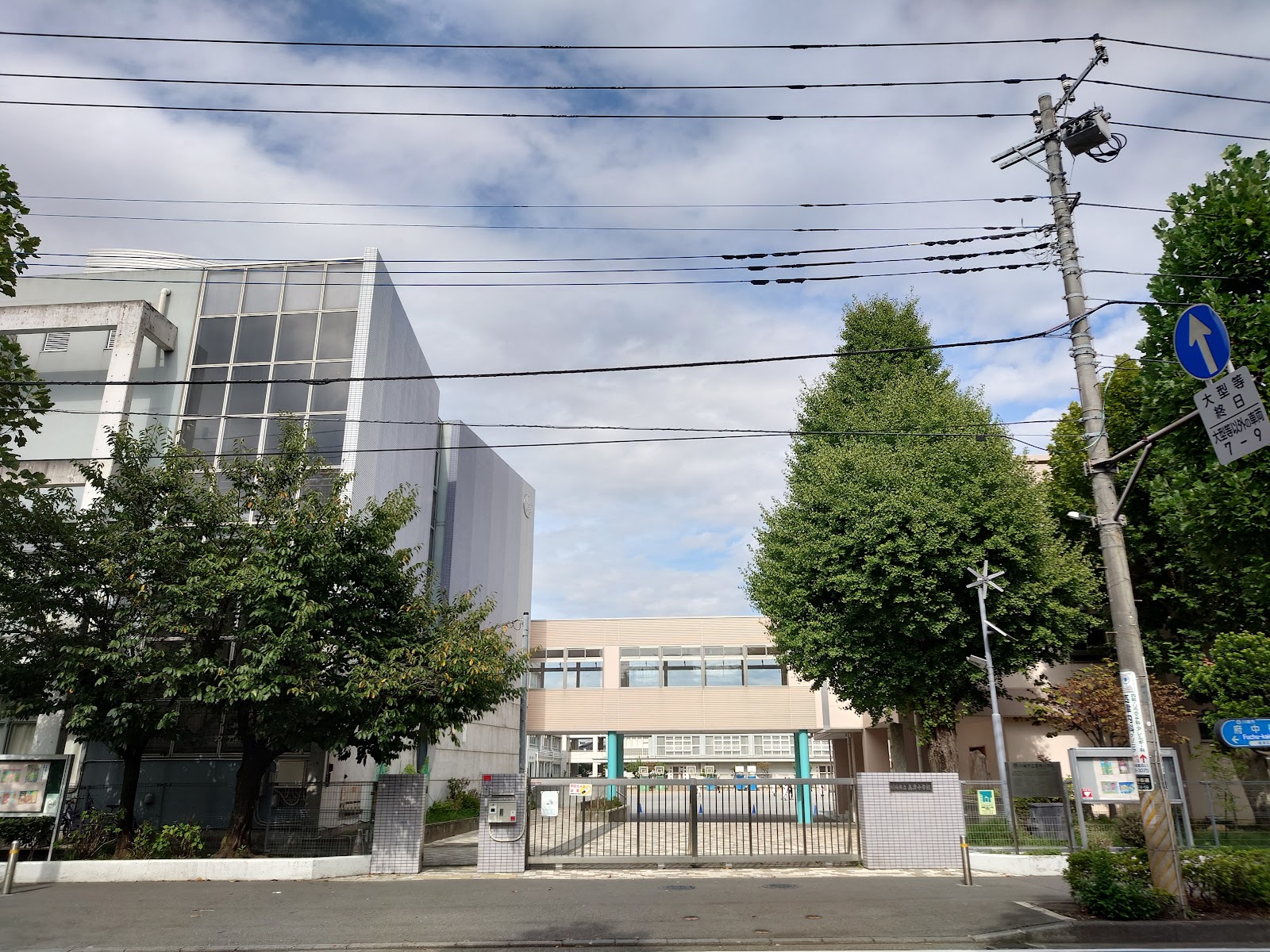 高津小学校の写真