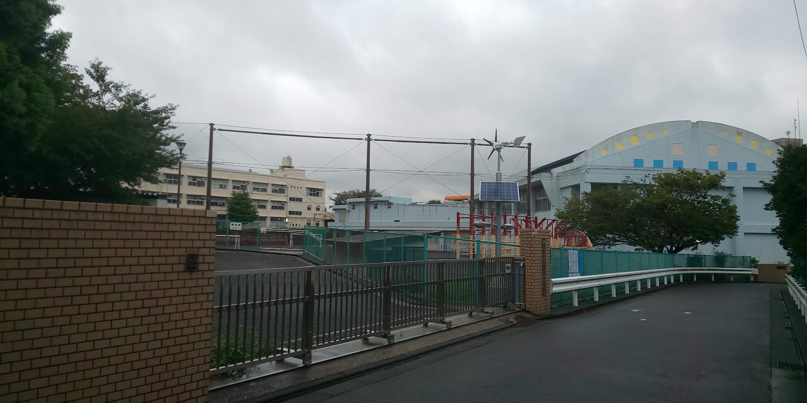 岡村小学校の写真