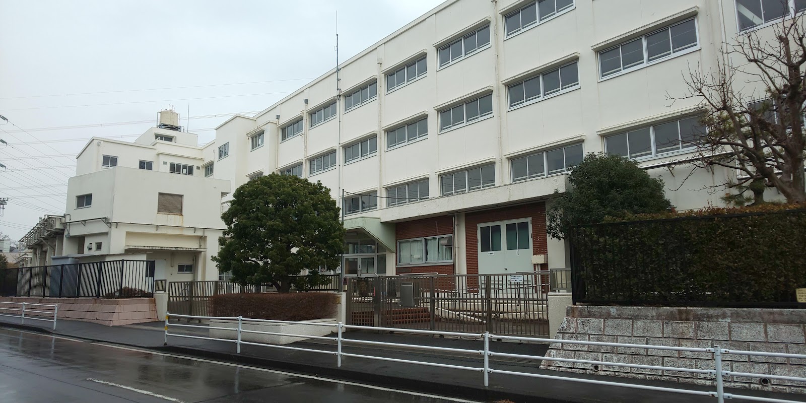 川上小学校の写真
