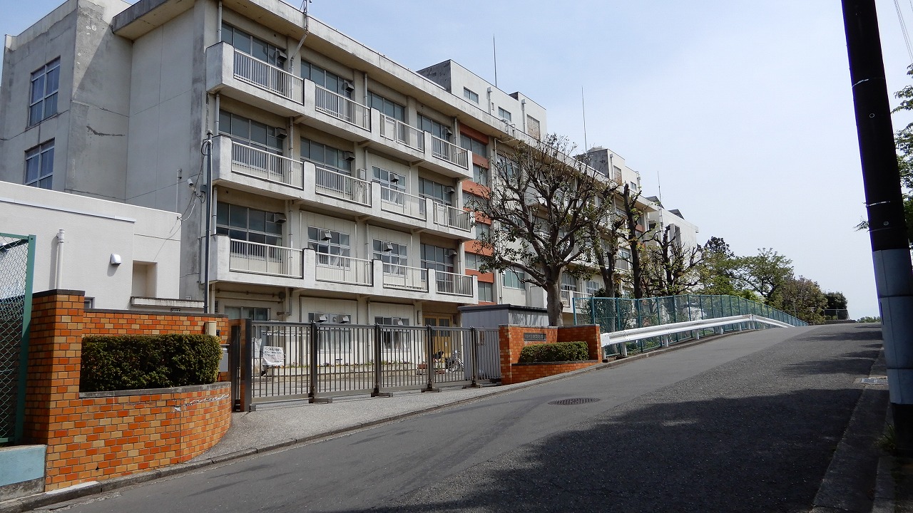 新羽小学校の写真