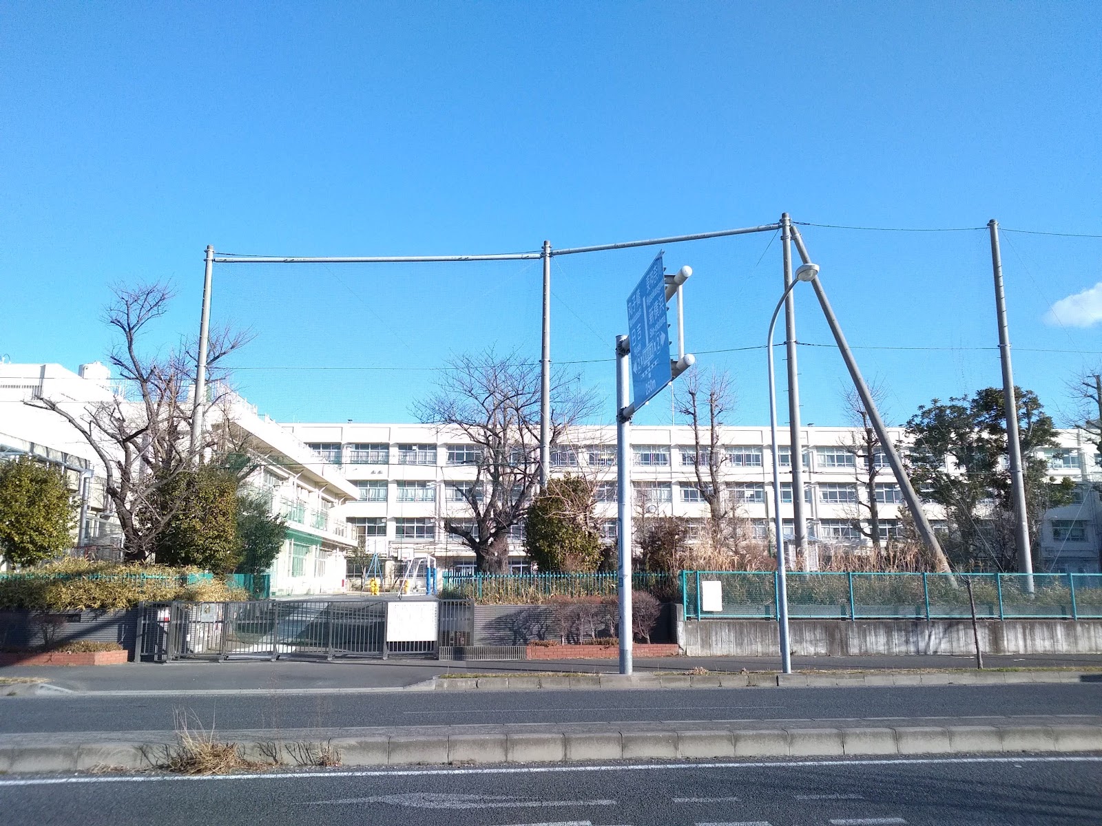 日吉南小学校の写真