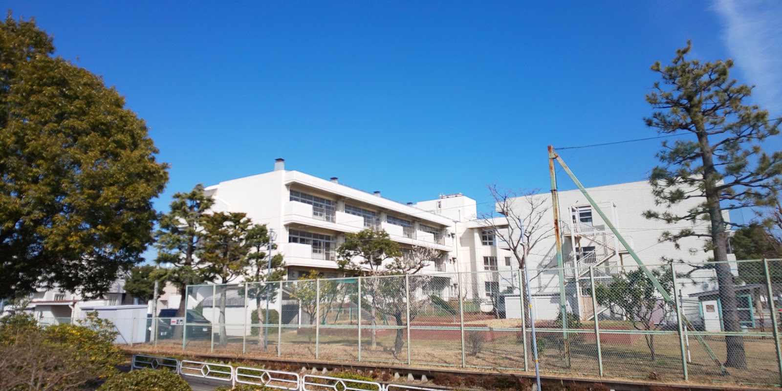 小坪小学校の写真