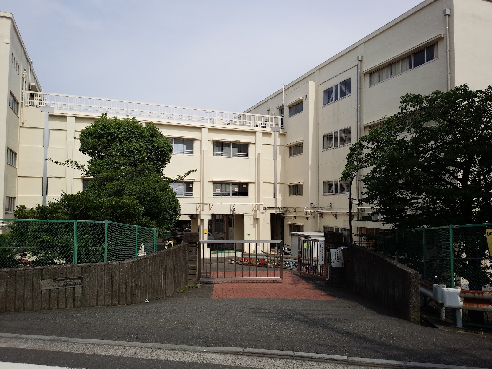 洋光台第一小学校の写真