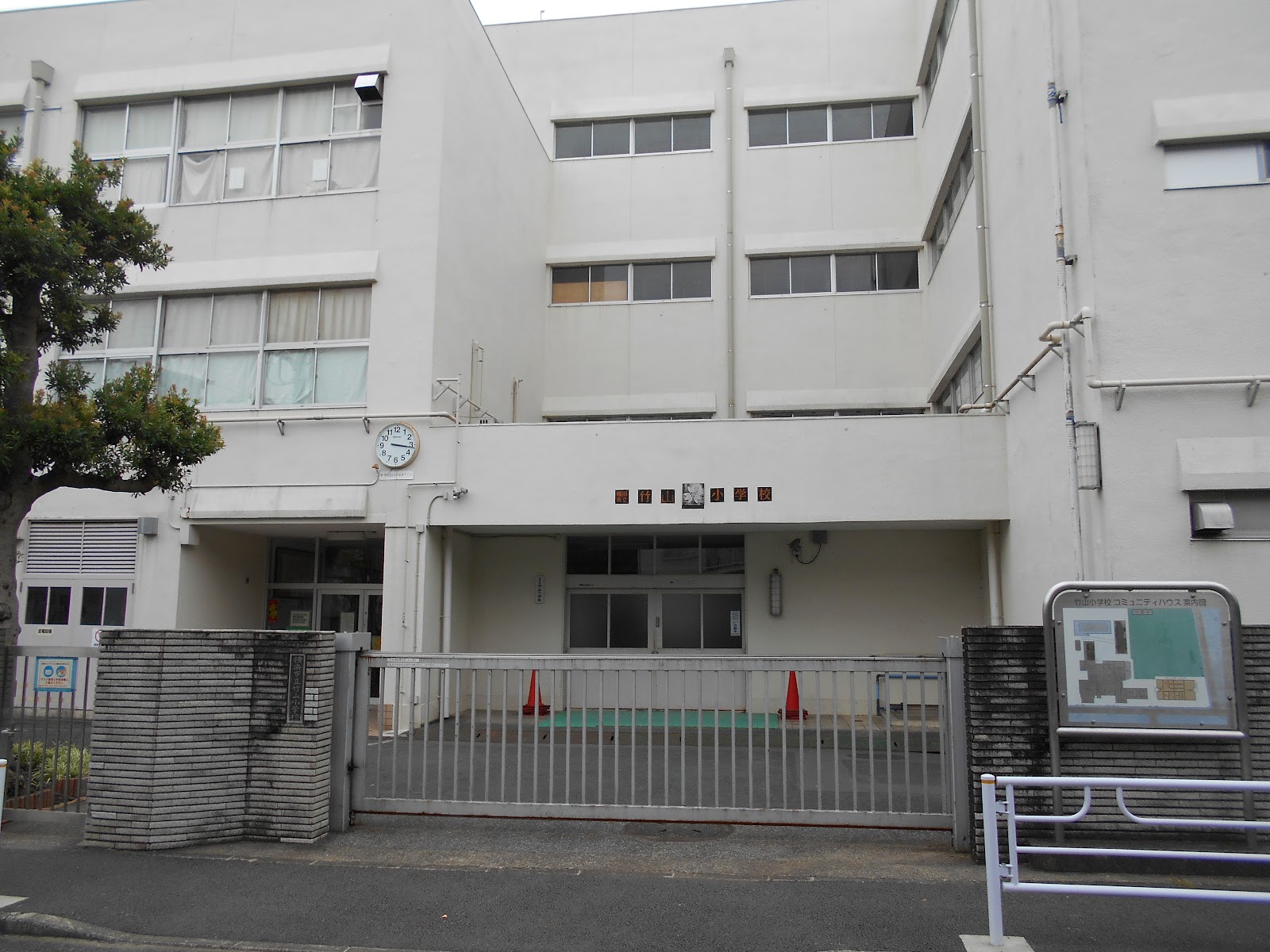 竹山小学校の写真