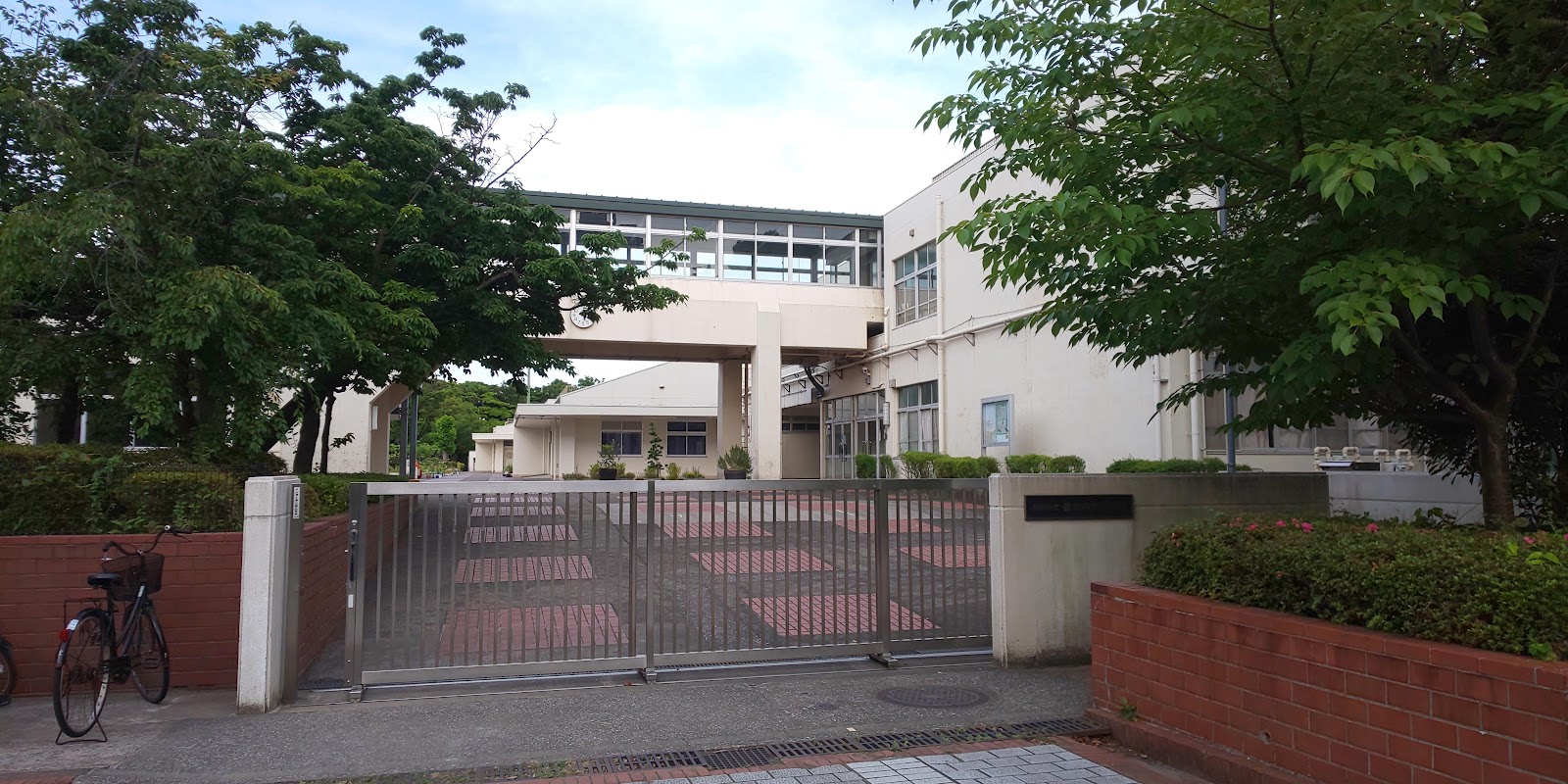 並木中央小学校の写真