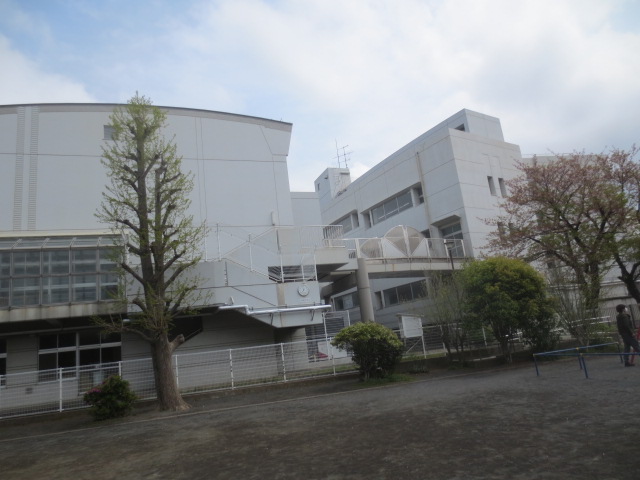 西寺尾第二小学校の写真